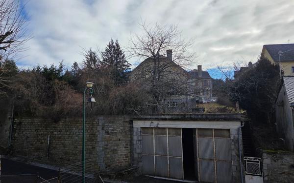 Maison à vendre    4 pièces • 103,11 m2 Aumont-Aubrac