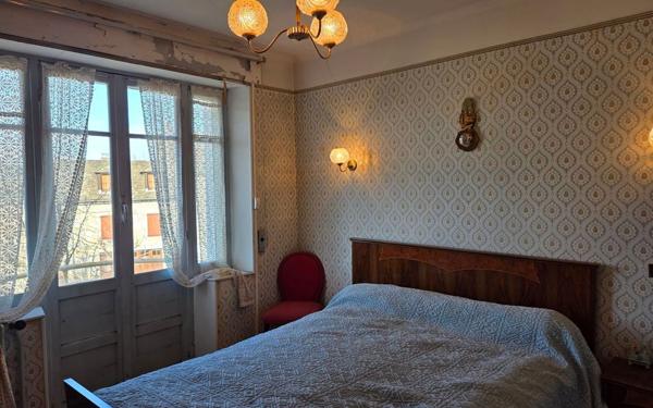 Maison à vendre    4 pièces • 103,11 m2 Aumont-Aubrac