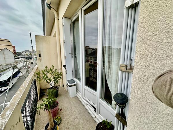 ERA Immobilier Laval vous propose en exclusivité  un Appartement Laval 3 pièce(s) 66 m2