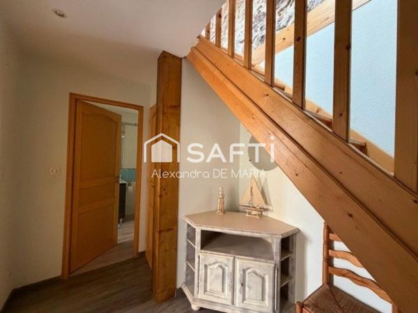 Maison rénovée secteur prisé du village proche mer