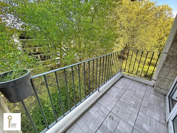 Appartement à louer à Roubaix réf. LA23508-GF