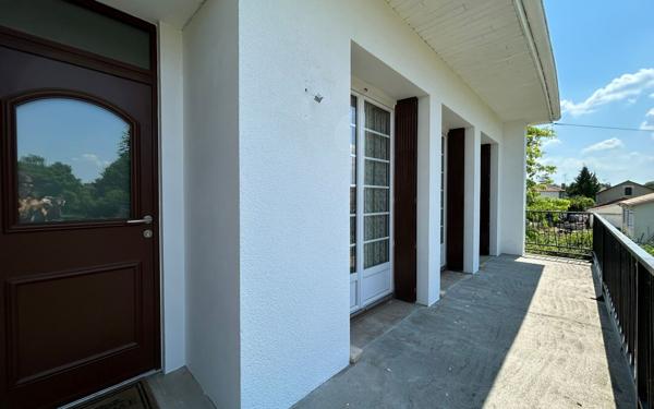 Maison à vendre    5 pièces •  La Rochefoucauld