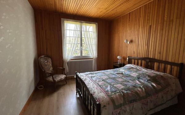 Maison à vendre    5 pièces •  La Rochefoucauld