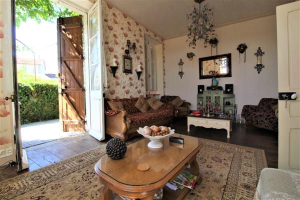 Maison à vendre à Rochechouart (87600) - Haute-Vienne