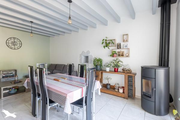 Maison à vendre |  Saint-Jean-d'Angély |  3 pièces | 76 m²