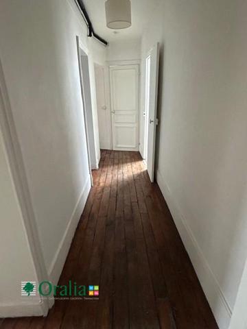 Appartement · Location Paris (75010) 4 pièces · 82m²