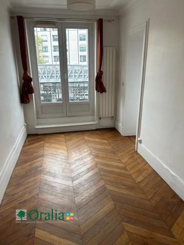 Appartement · Location Paris (75010) 4 pièces · 82m²