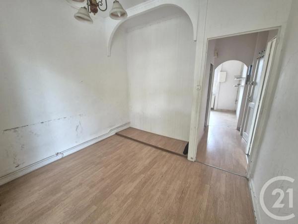 Appartement T2 à vendre  2 pièces - 40 m 2   GIVORS  - 69