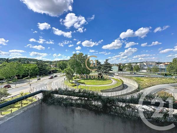 Appartement T2 à vendre  2 pièces - 40 m 2   GIVORS  - 69