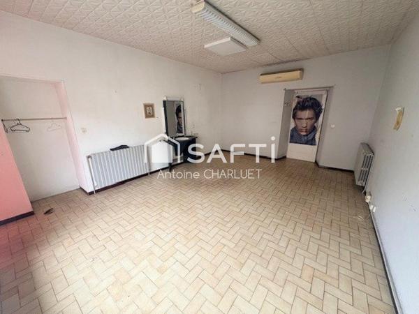 Maison de 97 m² - deux chambres - ancien salon de coiffure