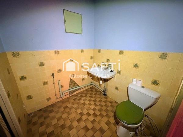 Maison de 97 m² - deux chambres - ancien salon de coiffure