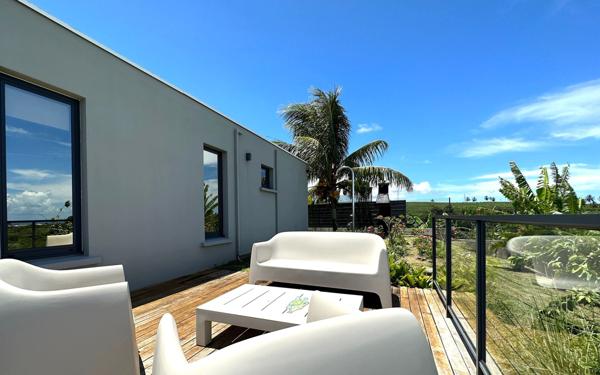 Maison à vendre    4 pièces •  Le Marigot