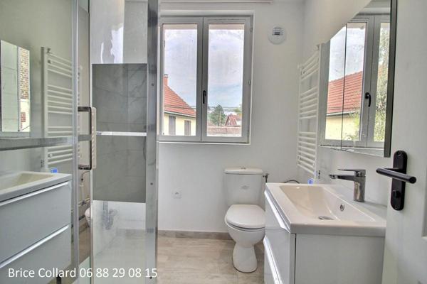 60180 NOGENT SUR OISE Maison de ville 1 chambre et bureau, intégralement rénovée