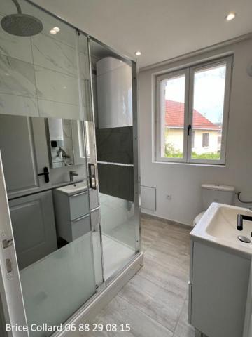 60180 NOGENT SUR OISE Maison de ville 1 chambre et bureau, intégralement rénovée