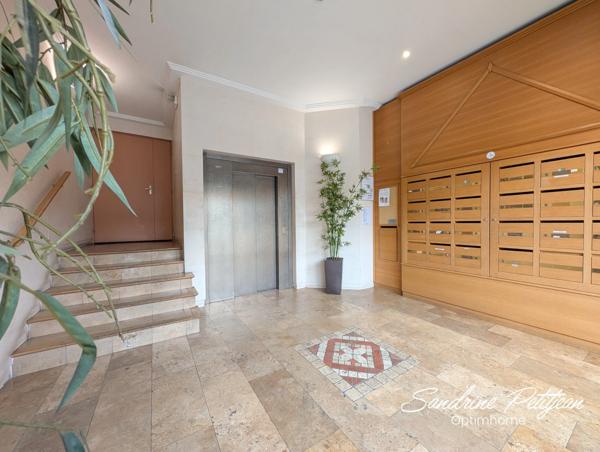 Coup de coeur - A vendre Appartement - 4 pièces 3 chambres 101 m² - VILLEURBANNE Gratte Ciel - Garage en sus
