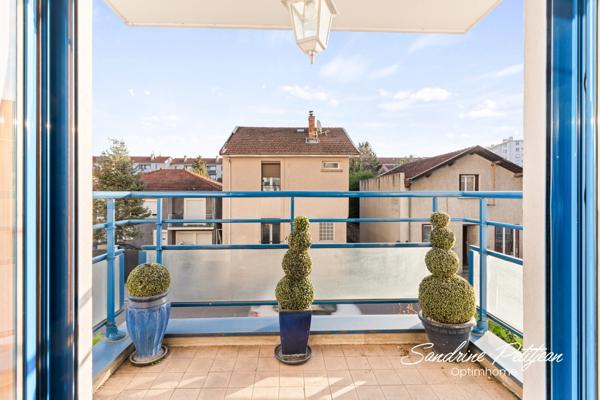 Coup de coeur - A vendre Appartement - 4 pièces 3 chambres 101 m² - VILLEURBANNE Gratte Ciel - Garage en sus