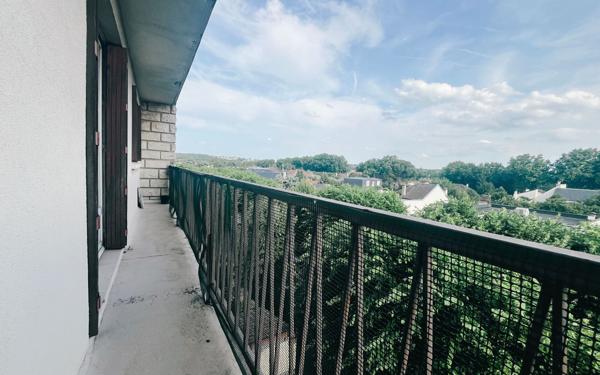 Appartement à vendre    3 pièces • 63 m2 Saint-Maur-des-Fossés