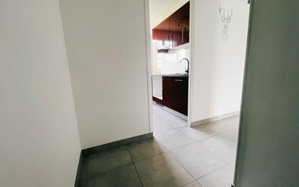 Appartement à vendre    3 pièces • 63 m2 Saint-Maur-des-Fossés