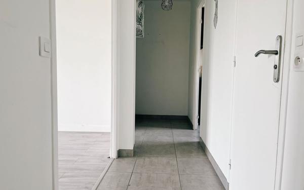 Appartement à vendre    3 pièces • 63 m2 Saint-Maur-des-Fossés