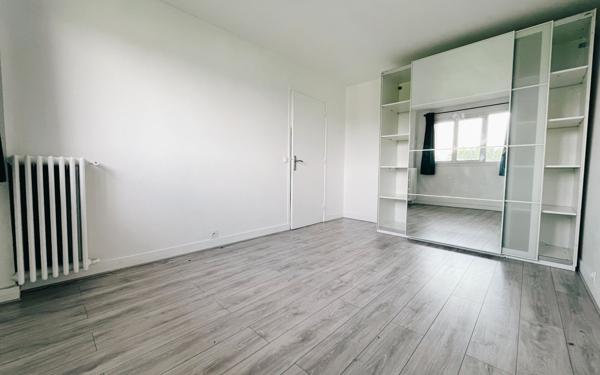 Appartement à vendre    3 pièces • 63 m2 Saint-Maur-des-Fossés