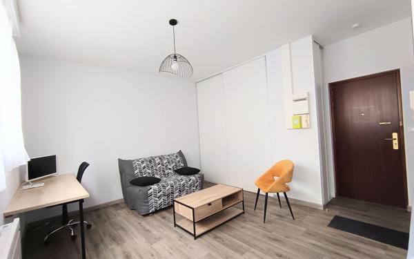 Appartement à louer    1 pièce • 25,22 m2 Reims