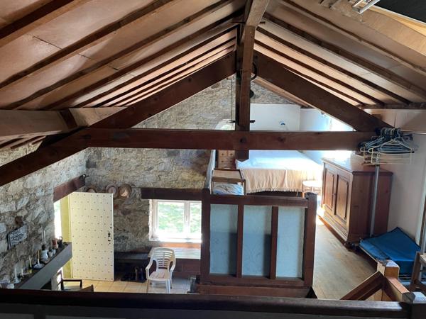 Un étang de plus de 2 hectares, une maison simple et vraie, au cœur de 10 hectares de nature préservée SAINT LEONARD DE NOBLAT (87)