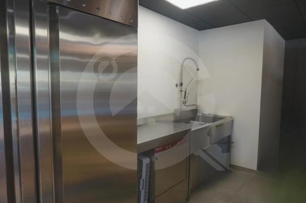 Fonds de Commerce – Local Commercial Hyper Centre Vétraz-Monthoux