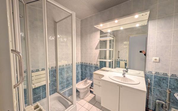 Appartement à vendre    4 pièces • 78,73 m2 Sucy-en-Brie