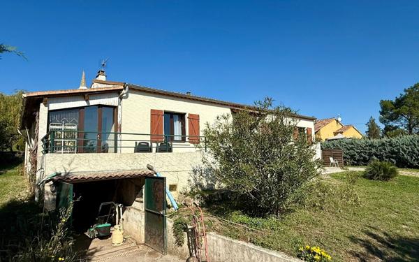 Maison à vendre    4 pièces •  Lablachère