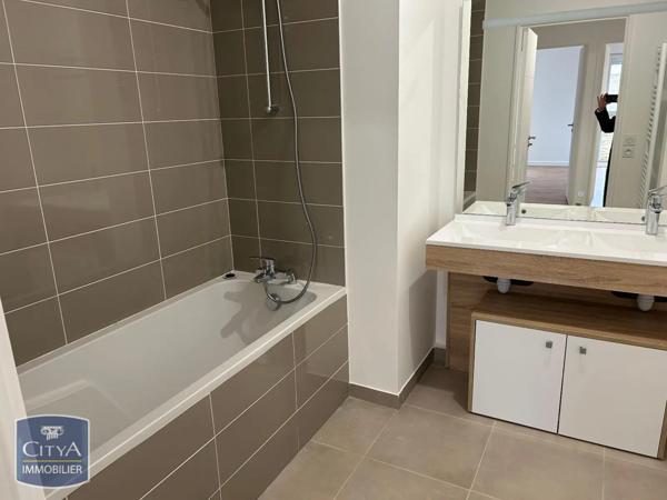 Appartement à louer 3 pièces 72.23m²