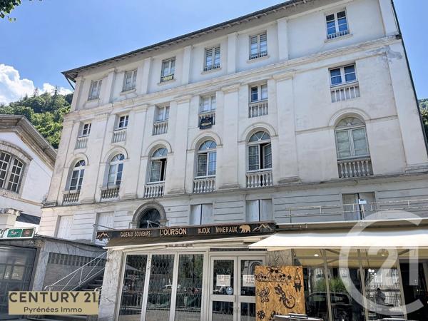 Appartement T3 à vendre  3 pièces - 56,60 m 2   BAGNERES DE LUCHON  - 31