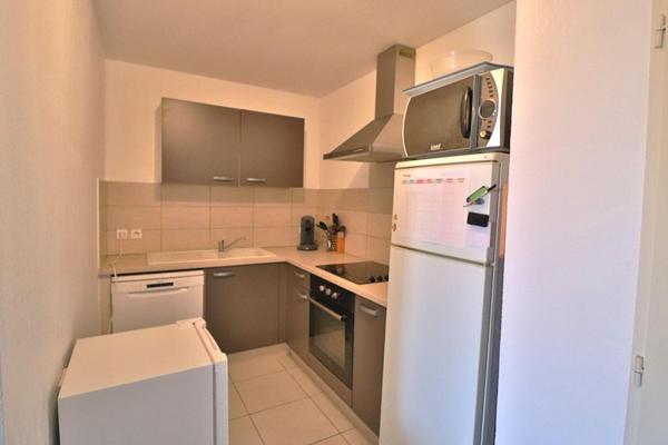 Appartement  2 pièce(s) 38m² avec place de parking libre