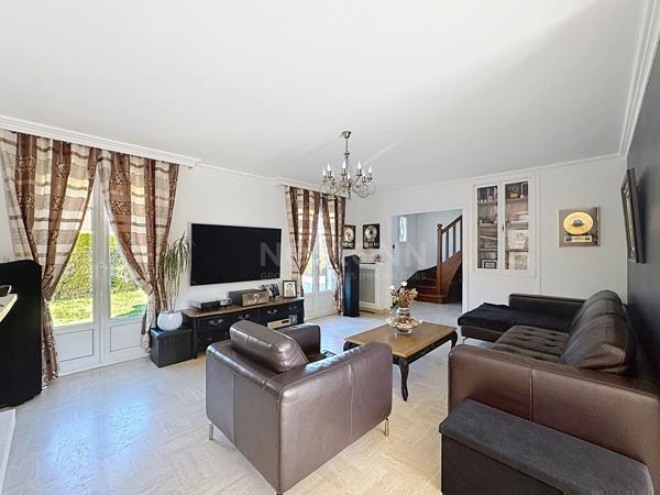 Maison Lamorlaye 5 pièce(s), 120 m² habitable , 630 m² de terrain