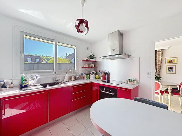 Maison Lamorlaye 5 pièce(s), 120 m² habitable , 630 m² de terrain