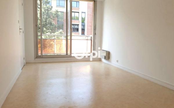 Appartement à louer    2 pièces • 42 m2 Lille