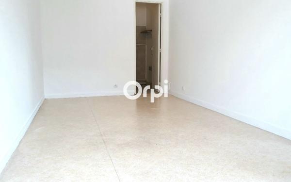 Appartement à louer    2 pièces • 42 m2 Lille