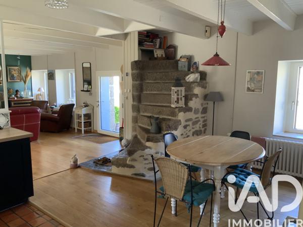 Maison à vendre 5 pièces 116,42 m² Lanrivain