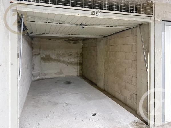 Parking à vendre  12,10 m 2   MONTPELLIER  - 34