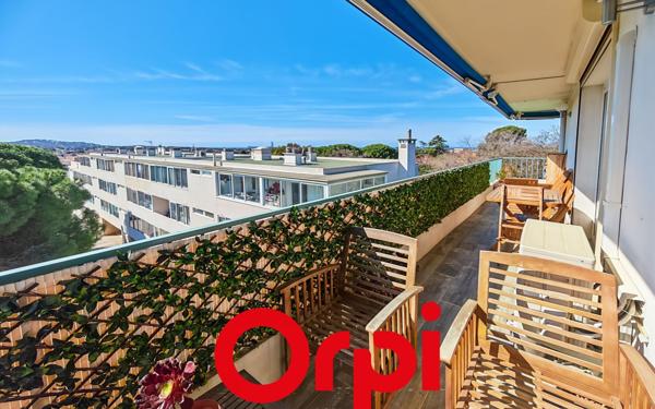 Appartement à vendre    3 pièces • 76 m2 Six-Fours-les-Plages