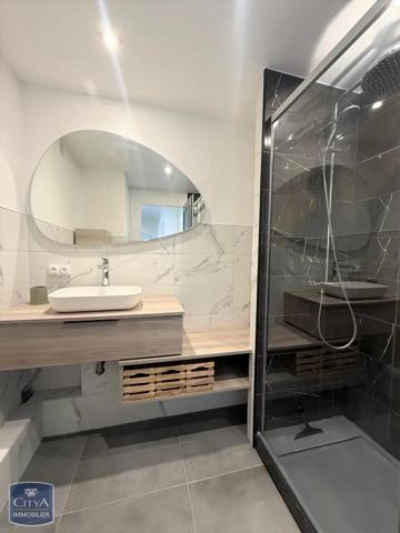 Appartement à louer 3 pièces 69.39m² Dijon (21000)
