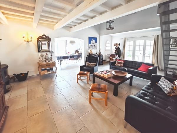 Saintes maries de la mer (13460) Maison Saintes Maries De La Mer