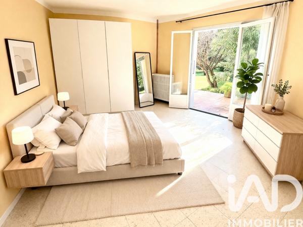 Maison à vendre 9 pièces 220 m² Ancône