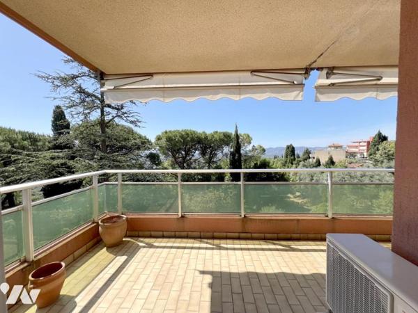 GRASSE, Rés. EMERAUDE, 52 av. Riou Blanquet. 4p de 103m² + Garage + Cave