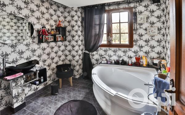 Maison à vendre    7 pièces • 148 m2 Gournay-en-Bray