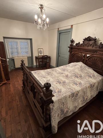 Maison à vendre 15 pièces 384 m² Gençay