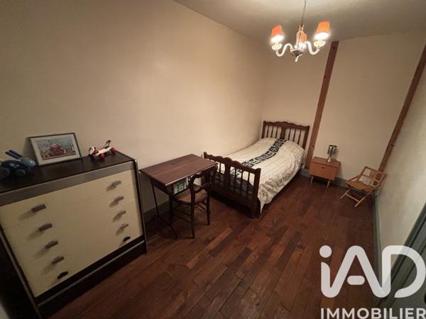 Maison à vendre 15 pièces 384 m² Gençay