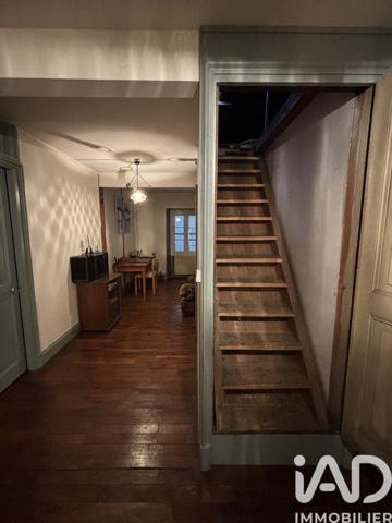 Maison à vendre 15 pièces 384 m² Gençay