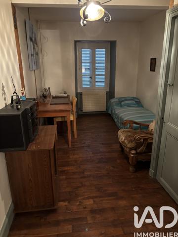 Maison à vendre 15 pièces 384 m² Gençay