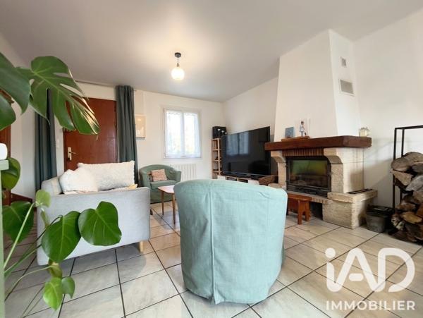 Maison à vendre 4 pièces 74,3 m² Le Vaumain