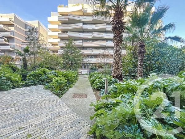 Appartement F2 à vendre  2 pièces - 43 m 2   CASTELNAU LE LEZ  - 34